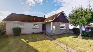 5 Varis Road, Forres, Moray, IV36 1HR